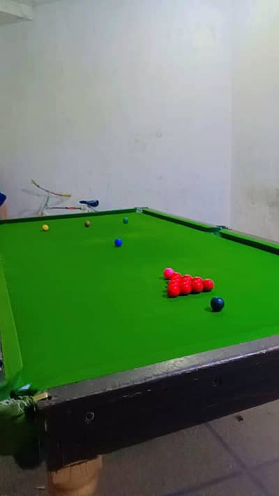 snooker table 5/10