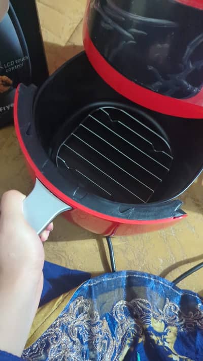 Silver Crest 6L Air Fryer 2400W – Large Capacity | Excellent Condition