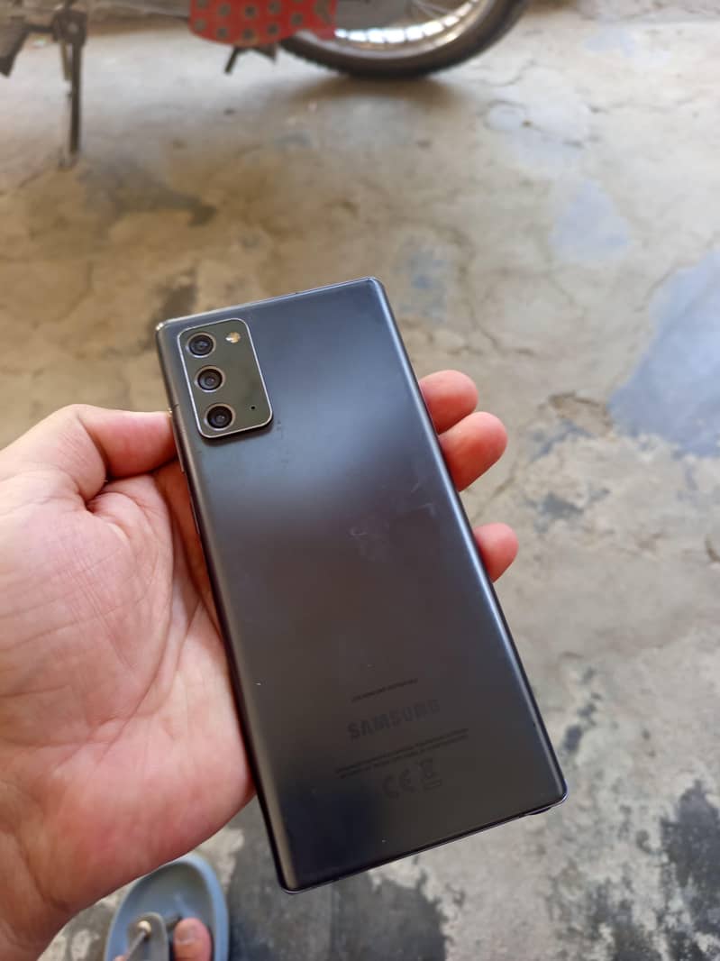 Samsung Note 20 1
