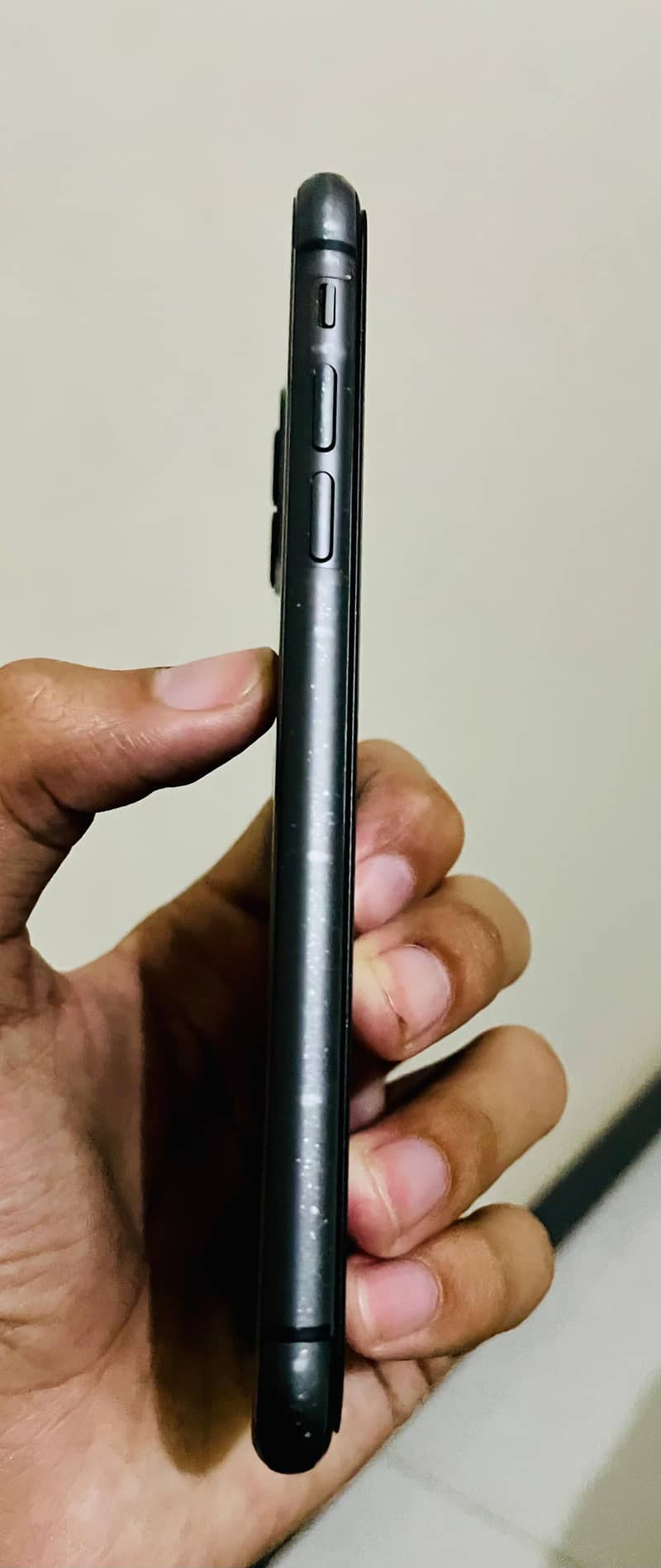 Apple iPhone 11 3