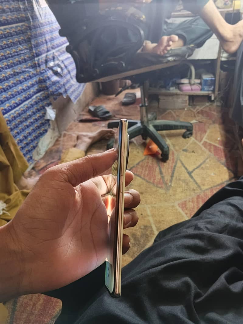 Tecno CAMON 30S 2
