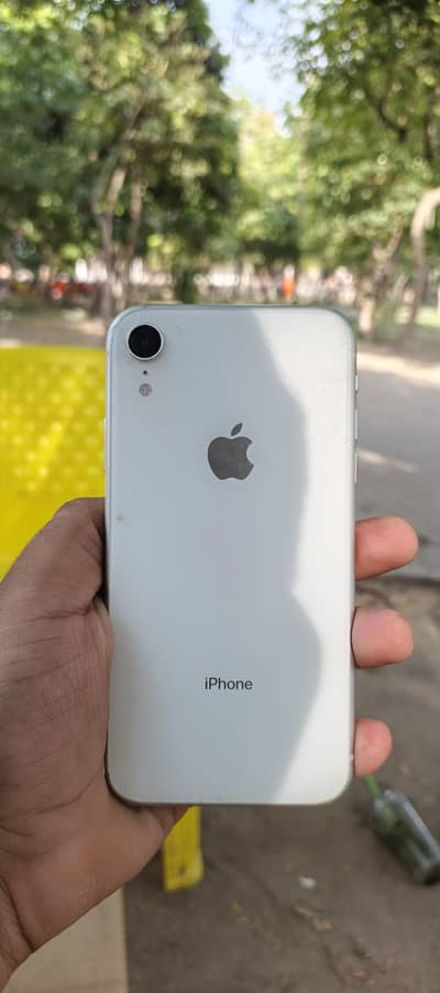 iphone Xr 64gb JV