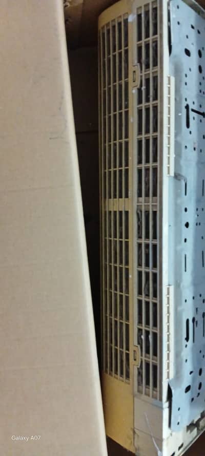 1 ton Split AC SG