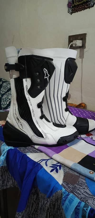 motorbike leather boots