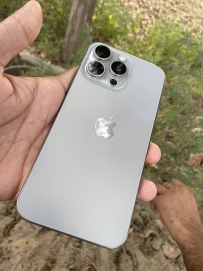 Iphone 15 pro max Factory Unlock