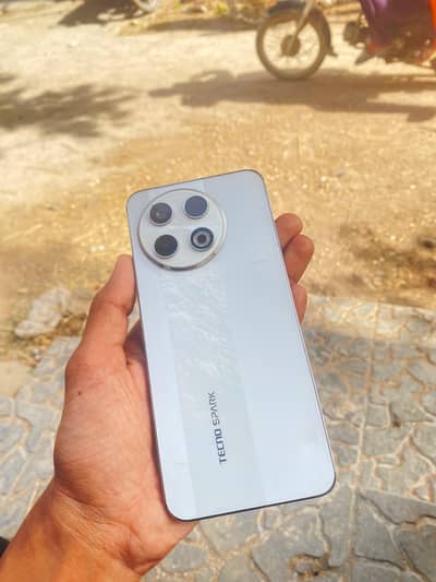 Tecno SPARK 30 Pro