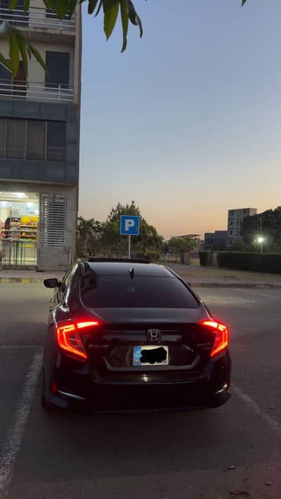 HONDA CIVIC ORIEL 1.8 i-VTEC CVT