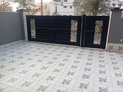 15 MARLA HOUSE AVAILABLE FOR RENT