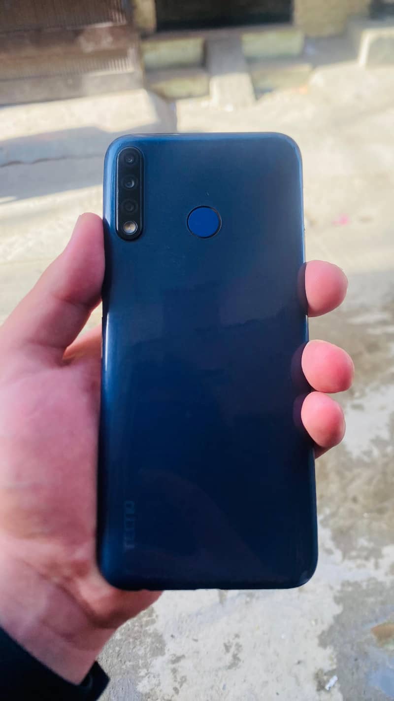 Tecno Spark 4 1
