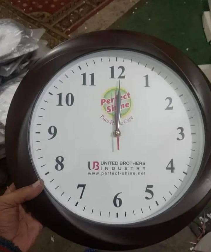 wall clock 2