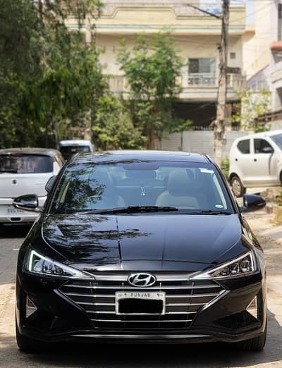 Hyundai Elantra GLS 2022