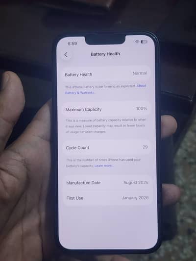 ​iPhone 16e Black - 10/10 Condition - 100% Battery Health (JV)