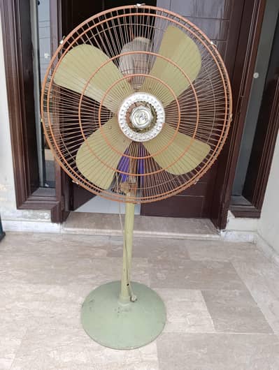 Padestal Fan In Good quality