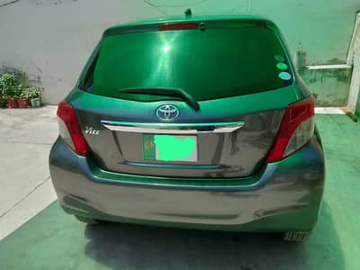 Toyota Vitz 2013