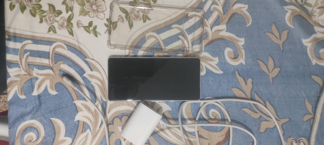 Google Pixel 7a 5