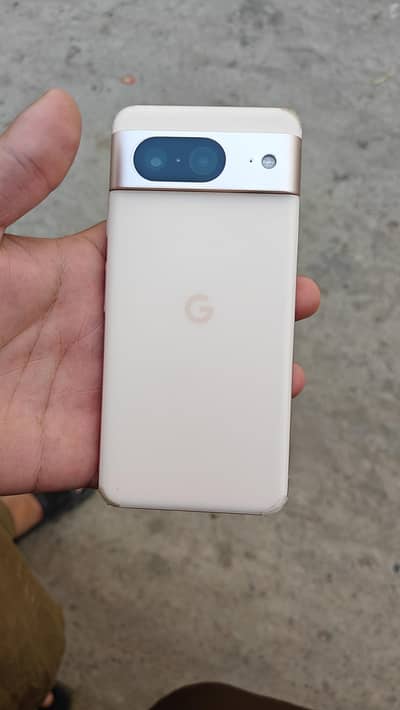 Google Pixel 8