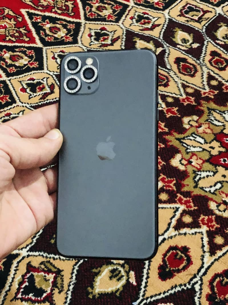 Apple iPhone 11 Pro Max 0