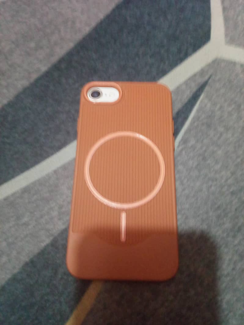 Apple iPhone 7 2