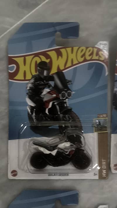 hot wheels each car  starting price 700 to 1500