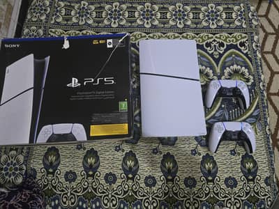 play station 5 with extra controller