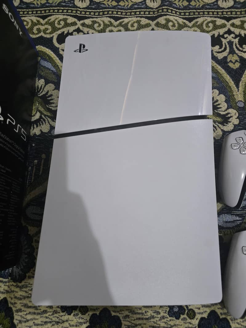 play station 5 with extra controller 7