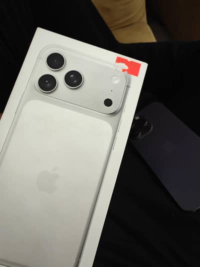 Apple iPhone 17 Pro Max (White) PTA Approved