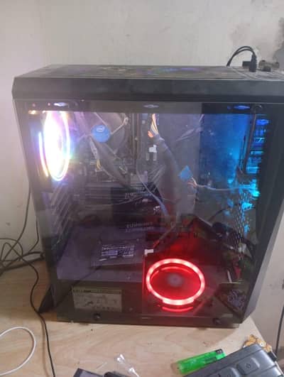 Core i5 4th Gen Full Setup  8GB RAM 120GB SSD + LCD + Keyboard