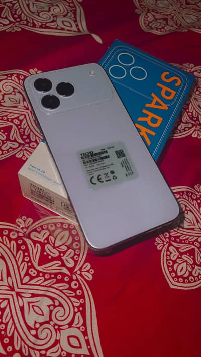 Tecno Spark 50 Arurora Purporle