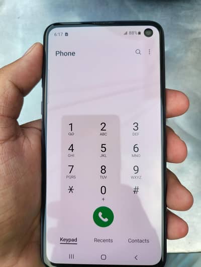 Samsung Mobile S10e