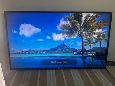 LG 49"inches 4K Smart LED