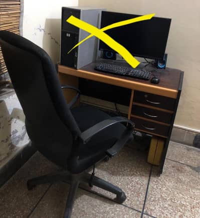computet table with  chair