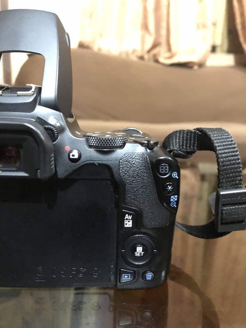 Canon EOS 25D Full Camera Package 4