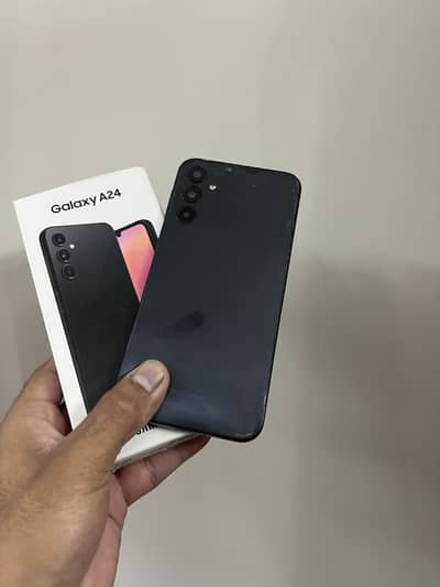 Samsung Mobile A24 pta approved 8/128
