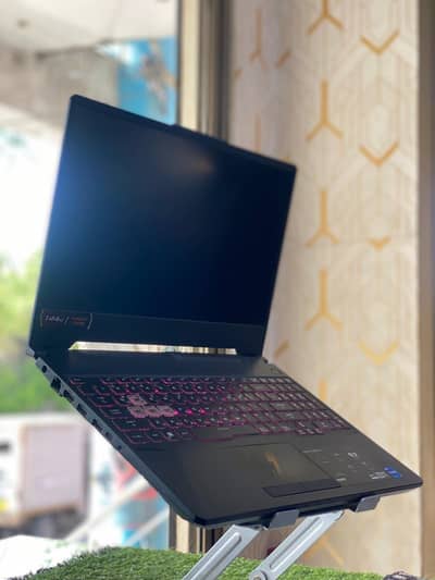 ASUS Gaming TUF F15. i7/11th. 16/512 GB SSD 6 GB rtx 3060 gaming lap