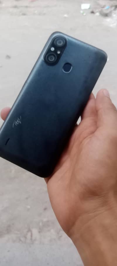 Itel A49 (4G)