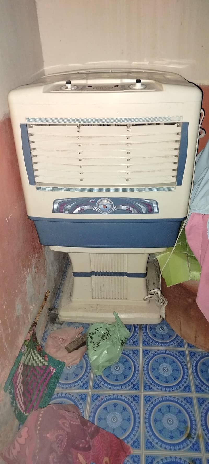 room coller 0