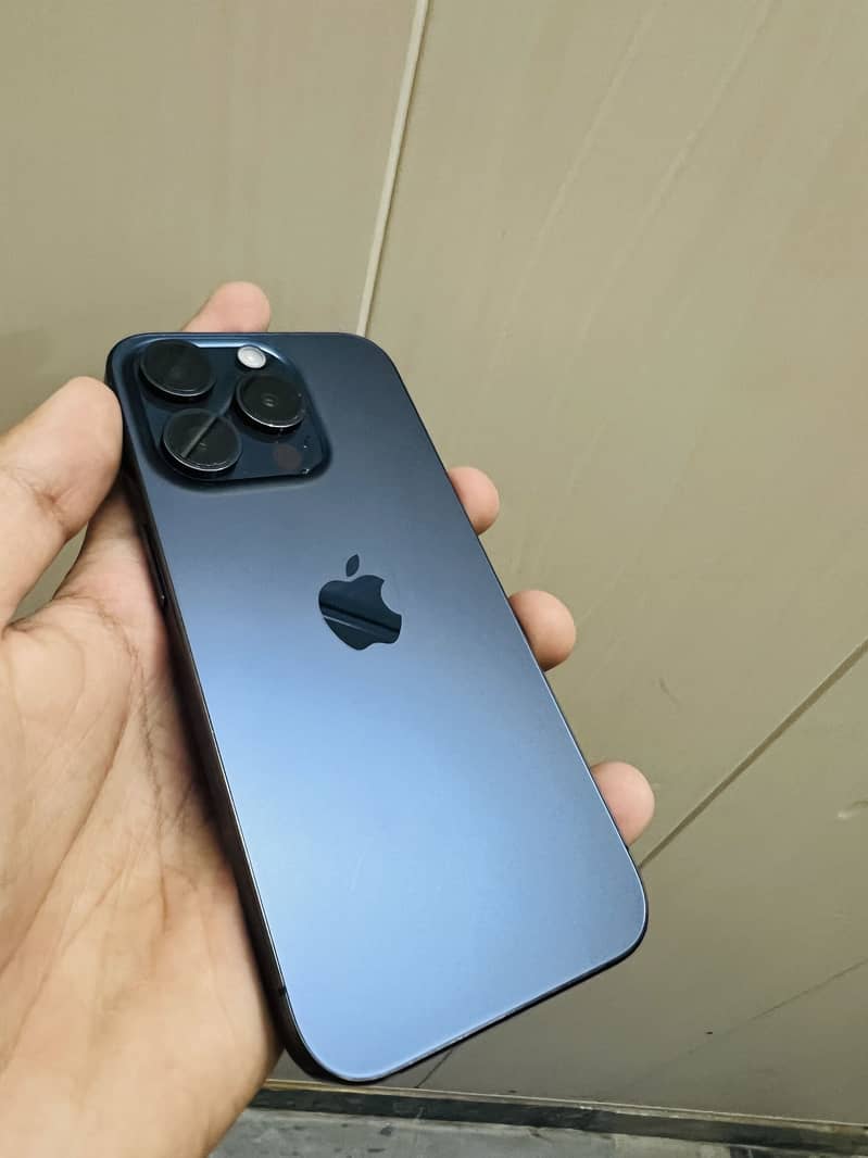 iPhone 15 Pro 1
