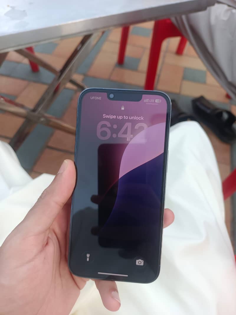 Apple iPhone 13 Pro 2