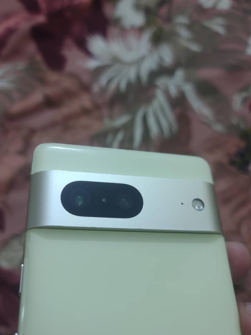 Google Pixel 7 2