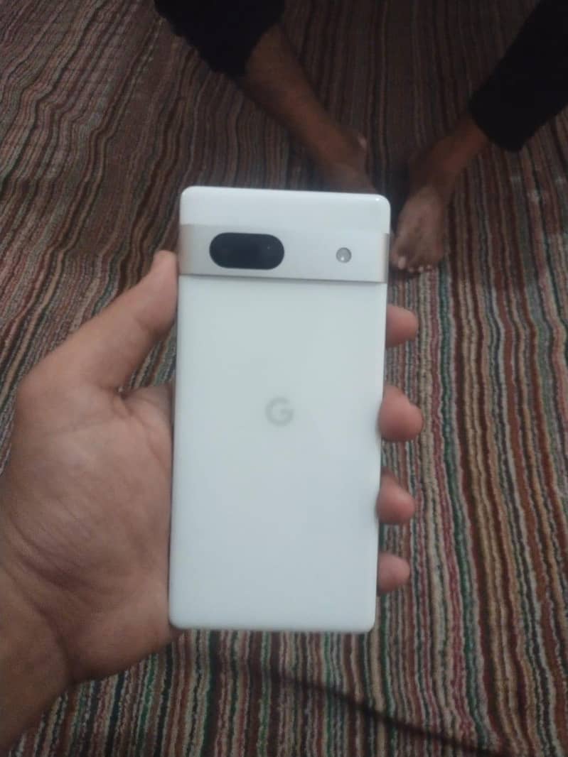 Google Pixel 7a 1