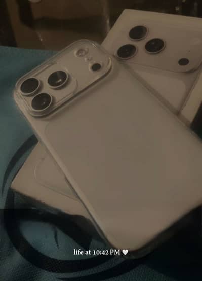 Apple iPhone 17 Pro jv with box