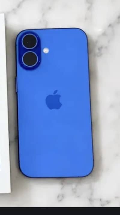 iPhone 16 blue