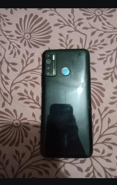 Tecno CAMON 15