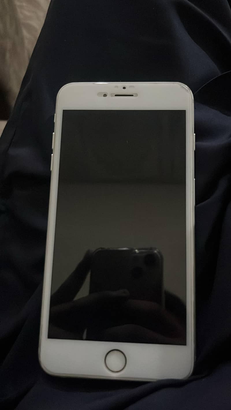 Apple iPhone 6 Plus 1
