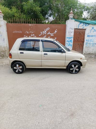 Daihatsu Cuore 2009