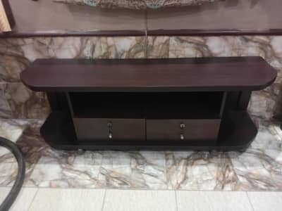 Tv divider
