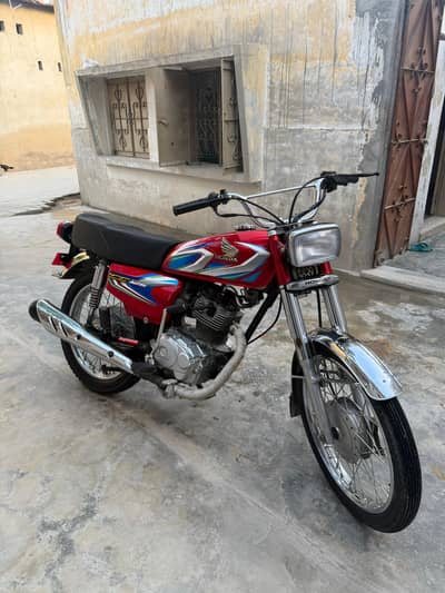 Honda cg 125 Karachi num genuine condition