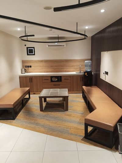 BANGLOW AVAILABLE FOR RENT 500 SQ YARDS BASEMENT G+1 WELL MAINTAINED 12 ROOMS 8 WASHROOMS AND OPEN HALL BEST FOR IT AND SOFTWARE HOUSES AND MULTINATIONAL COMPANY OFFICES