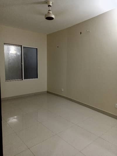 BRAND NEW 160 SQ YARDS BANGLOW G+2 WITH 3 KITCHEN 9 BED ROOMS 3 DRAWING ROOMS DEMAND 118000000