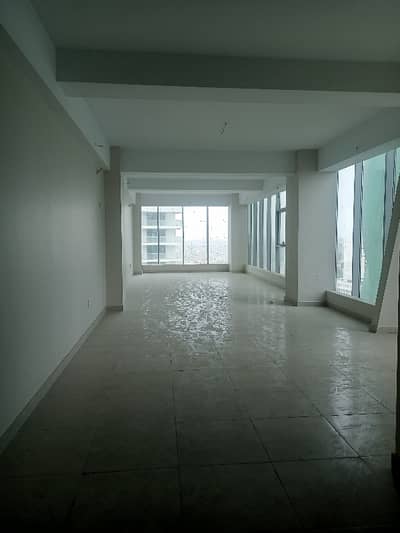 BRAND NEW OFFICE FLOOR AVAILABLE FOR RENT 8340 SQ FT WITH 8 CAR PARKING GUEST PARKING PRAYER AREA GYM AREA BEAUTIFUL RECEPTION AND WAITING AREA 24/7 BUILDING